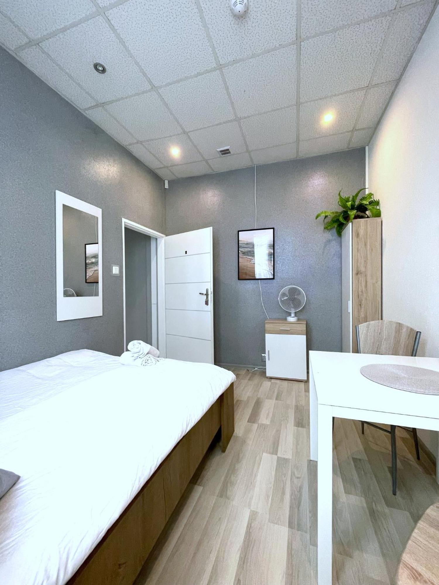 Keja Rooms - Pokoje Noclegi W Centrum Gdyni 格丁尼亚 外观 照片